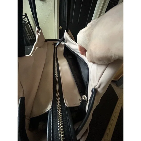 Large Kate Spade Diaper Bag Tan/pink Nylon Easy Wipe Down Shoulder Strap Clean - Picture 6 of 15